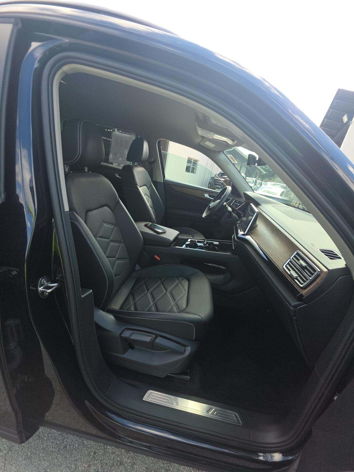 2026 Volkswagen Atlas 2.0T SE FWD