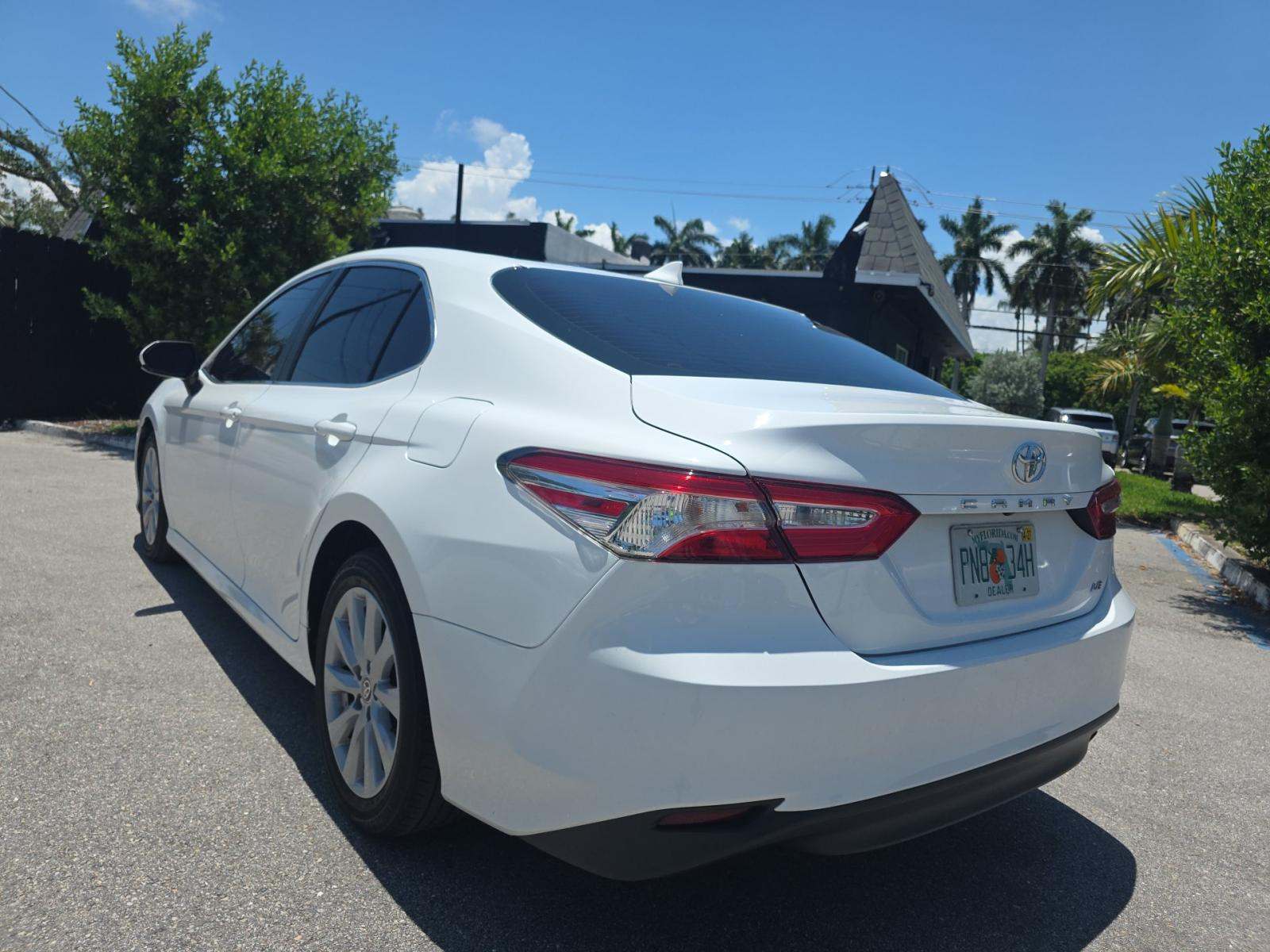 TOYOTA CAMRY - 2