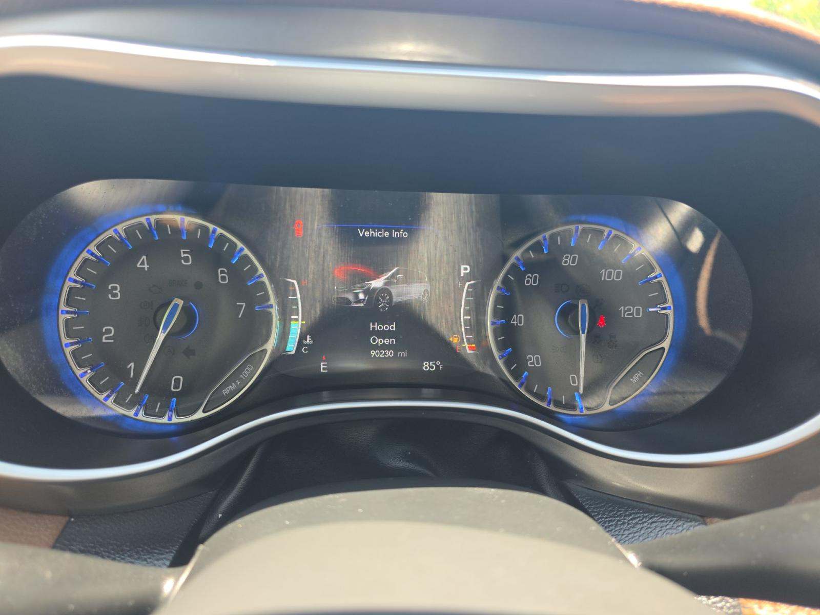 2017 Chrysler Pacifica Limited FWD