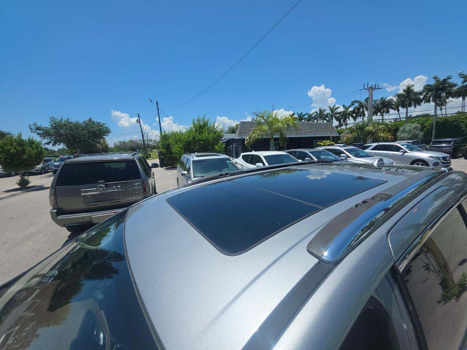 2017 Chrysler Pacifica Limited FWD