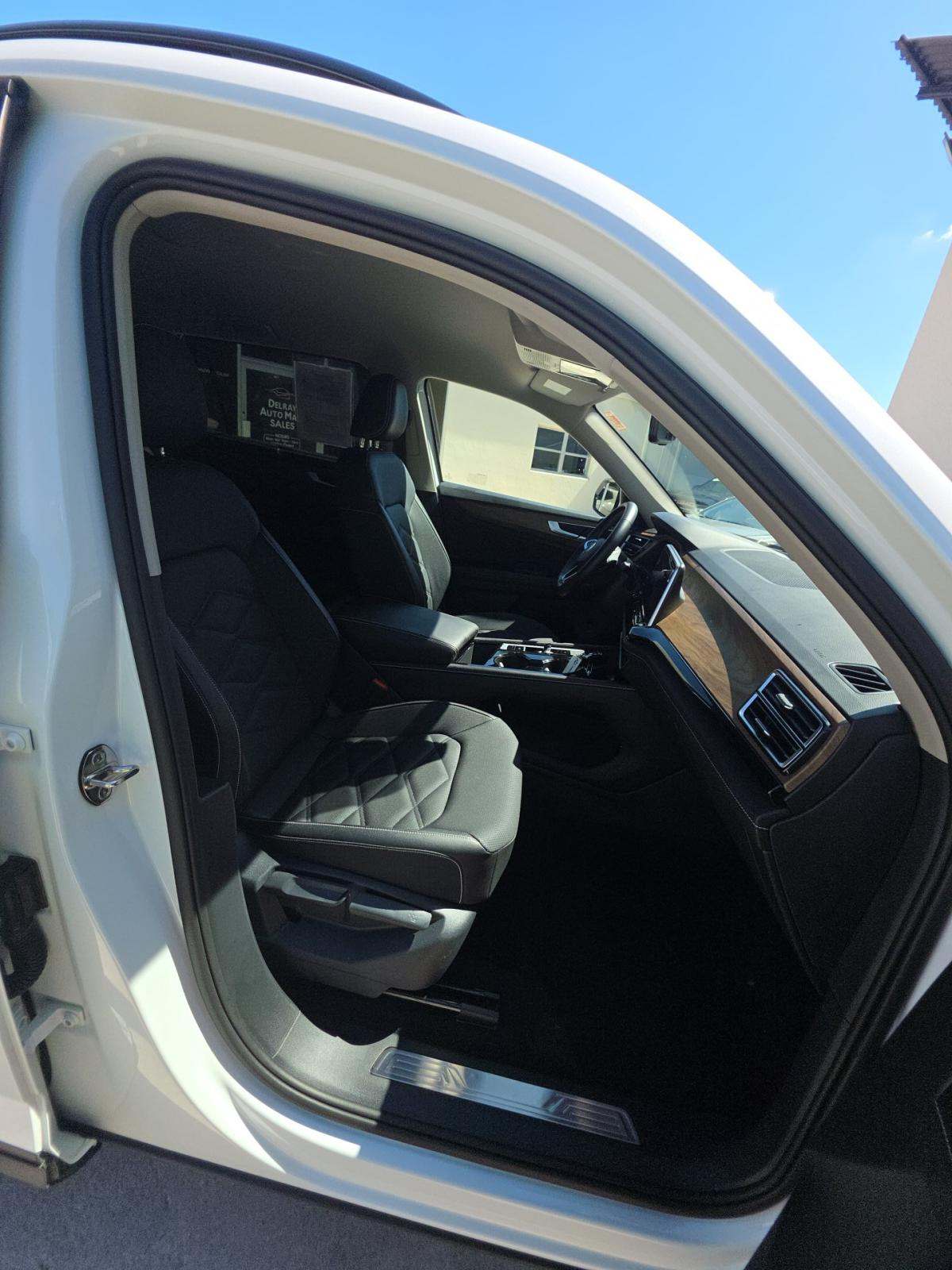 2026 Volkswagen Atlas 2.0T SE FWD