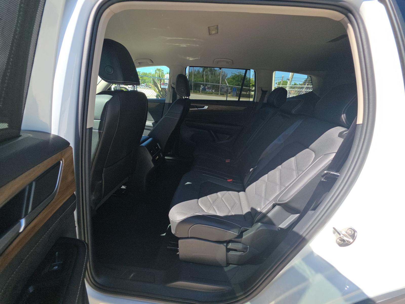 2026 Volkswagen Atlas 2.0T SE FWD