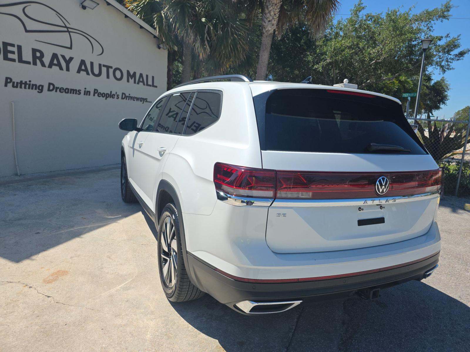 2026 Volkswagen Atlas 2.0T SE FWD