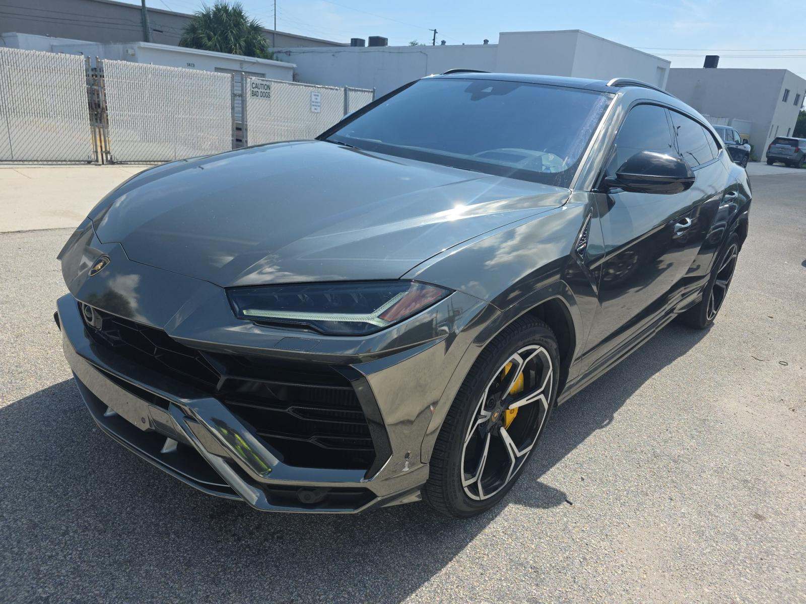 2019 Lamborghini Urus Base AWD