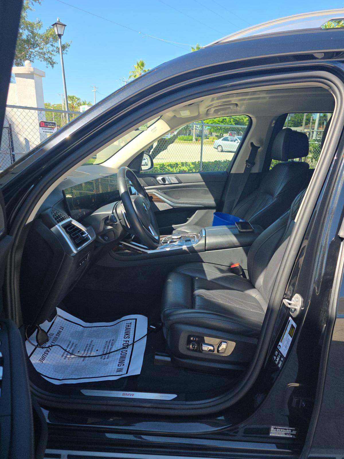2026 BMW X7 xDrive40i AWD