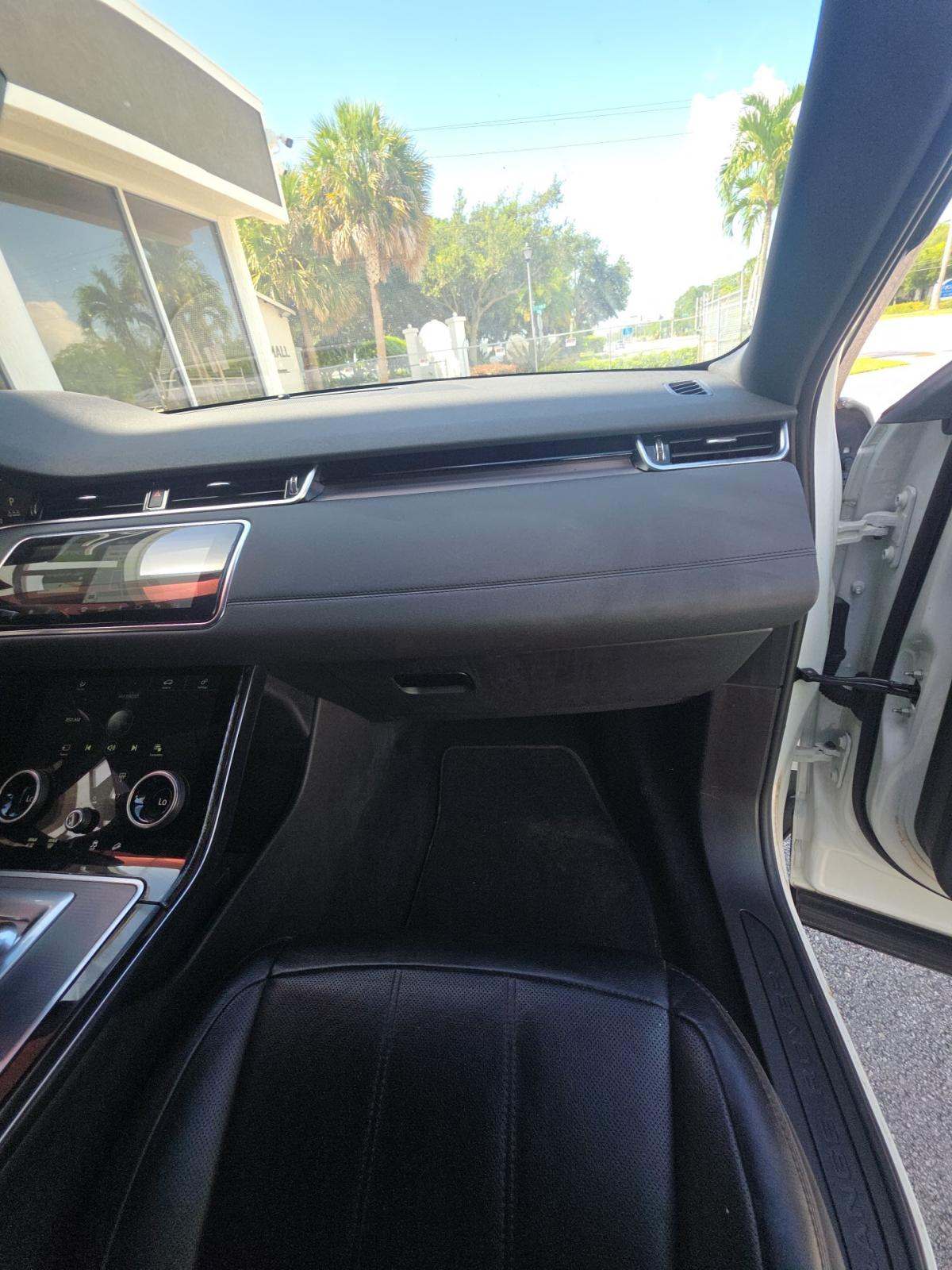 2020 Land Rover Range Rover Evoque SE AWD