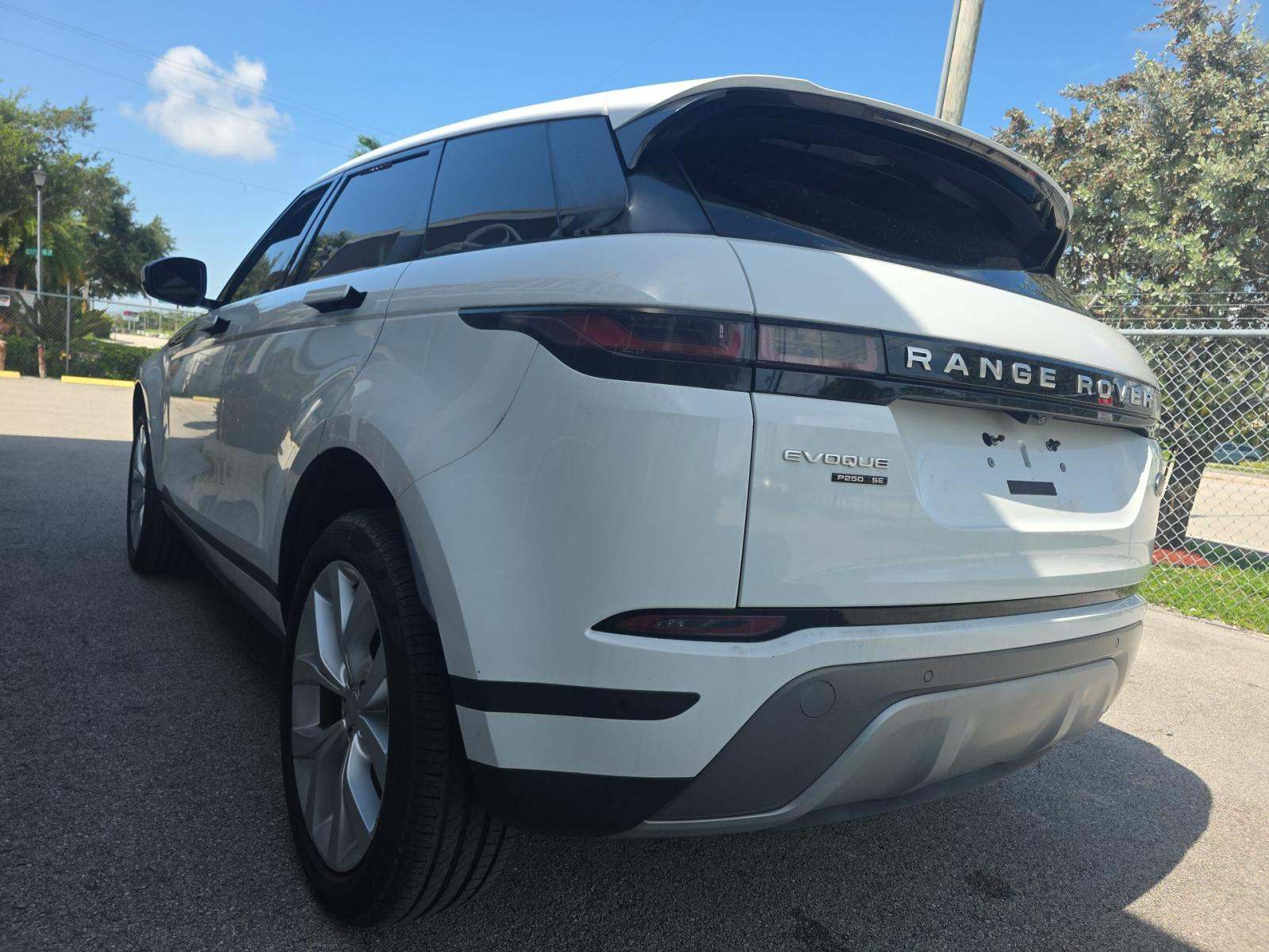2020 Land Rover Range Rover Evoque SE AWD