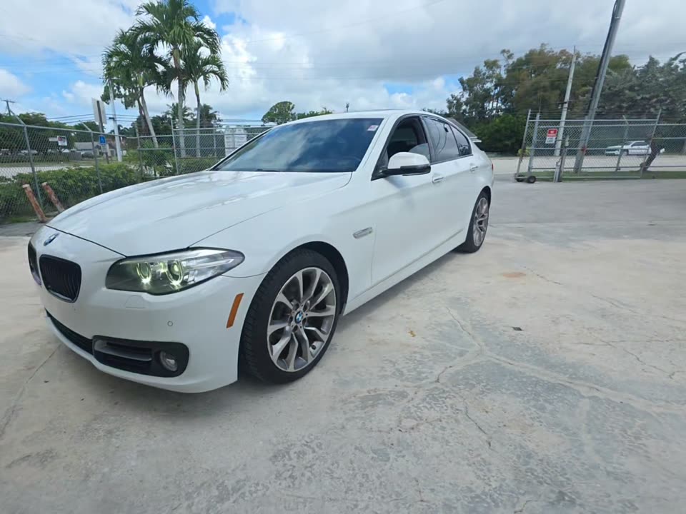 2016 BMW 5 Series 528i xDrive AWD
