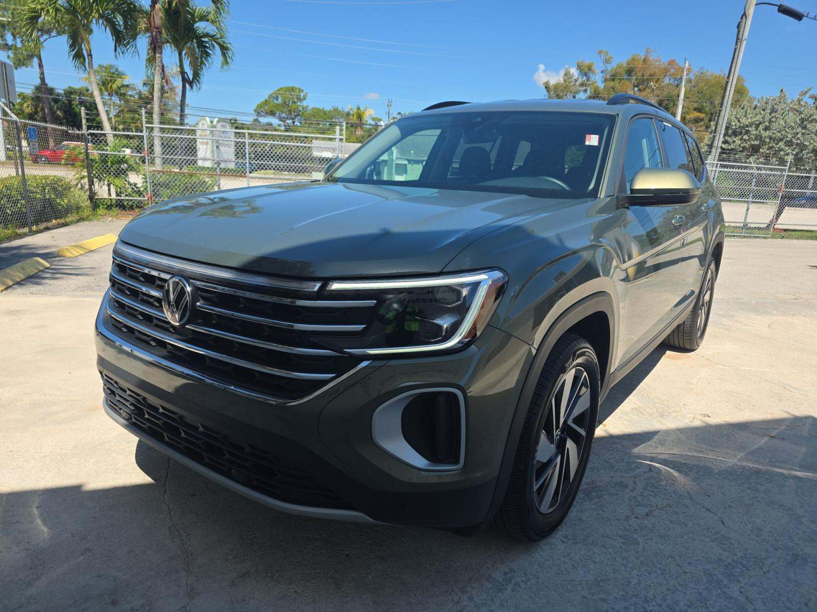 2026 Volkswagen Atlas 2.0T SE FWD