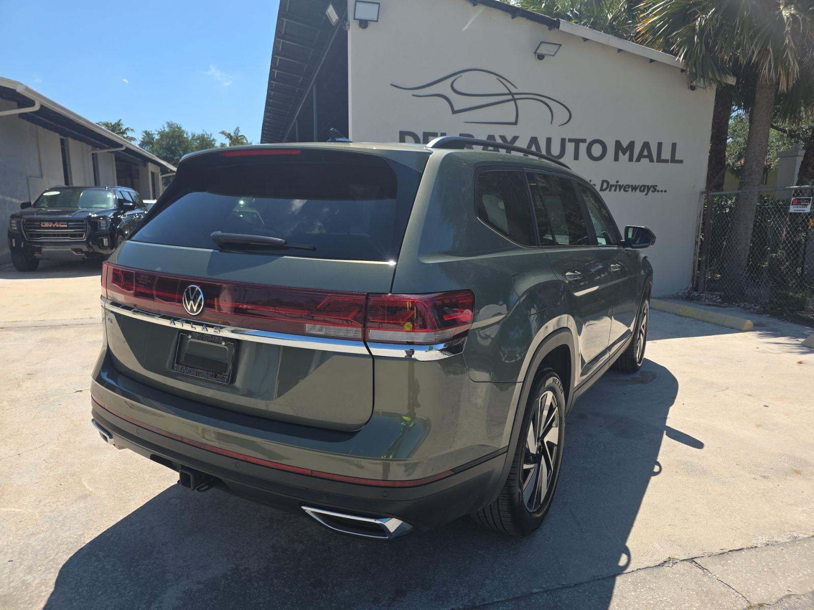 2026 Volkswagen Atlas 2.0T SE FWD