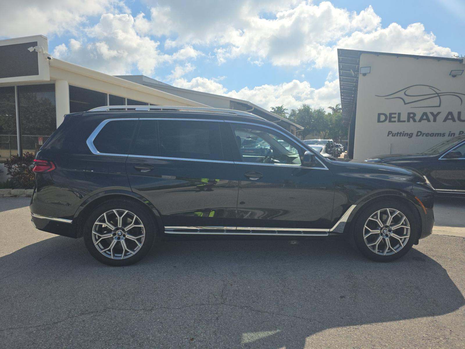 2026 BMW X7 xDrive40i AWD