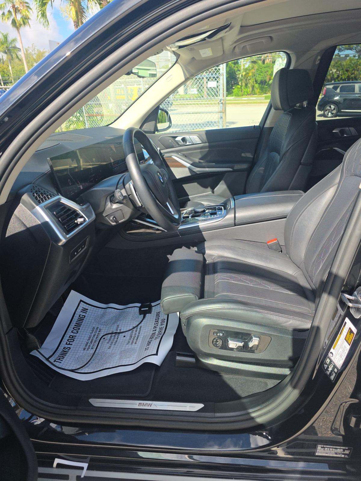 2026 BMW X7 xDrive40i AWD