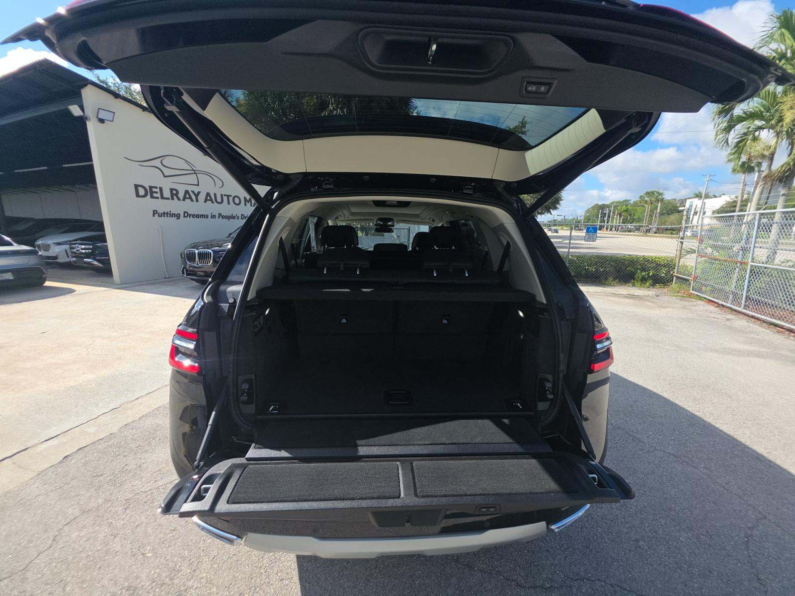 2026 BMW X7 xDrive40i AWD