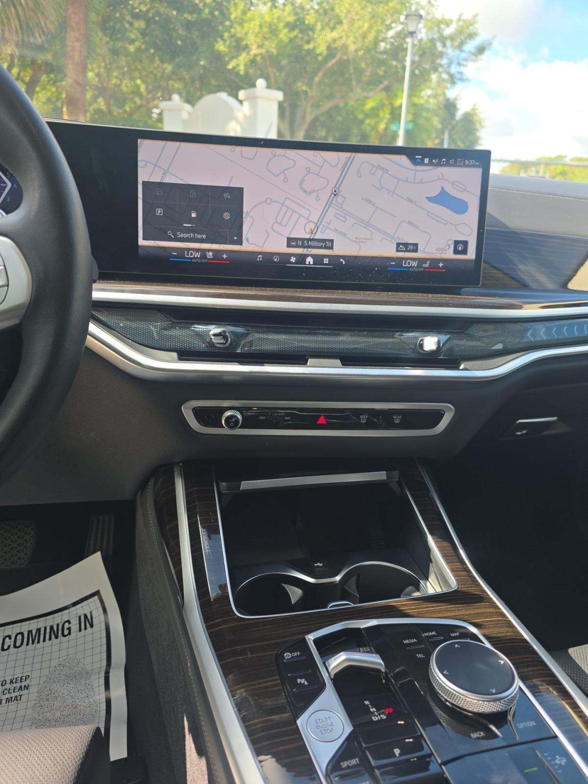 2026 BMW X7 xDrive40i AWD