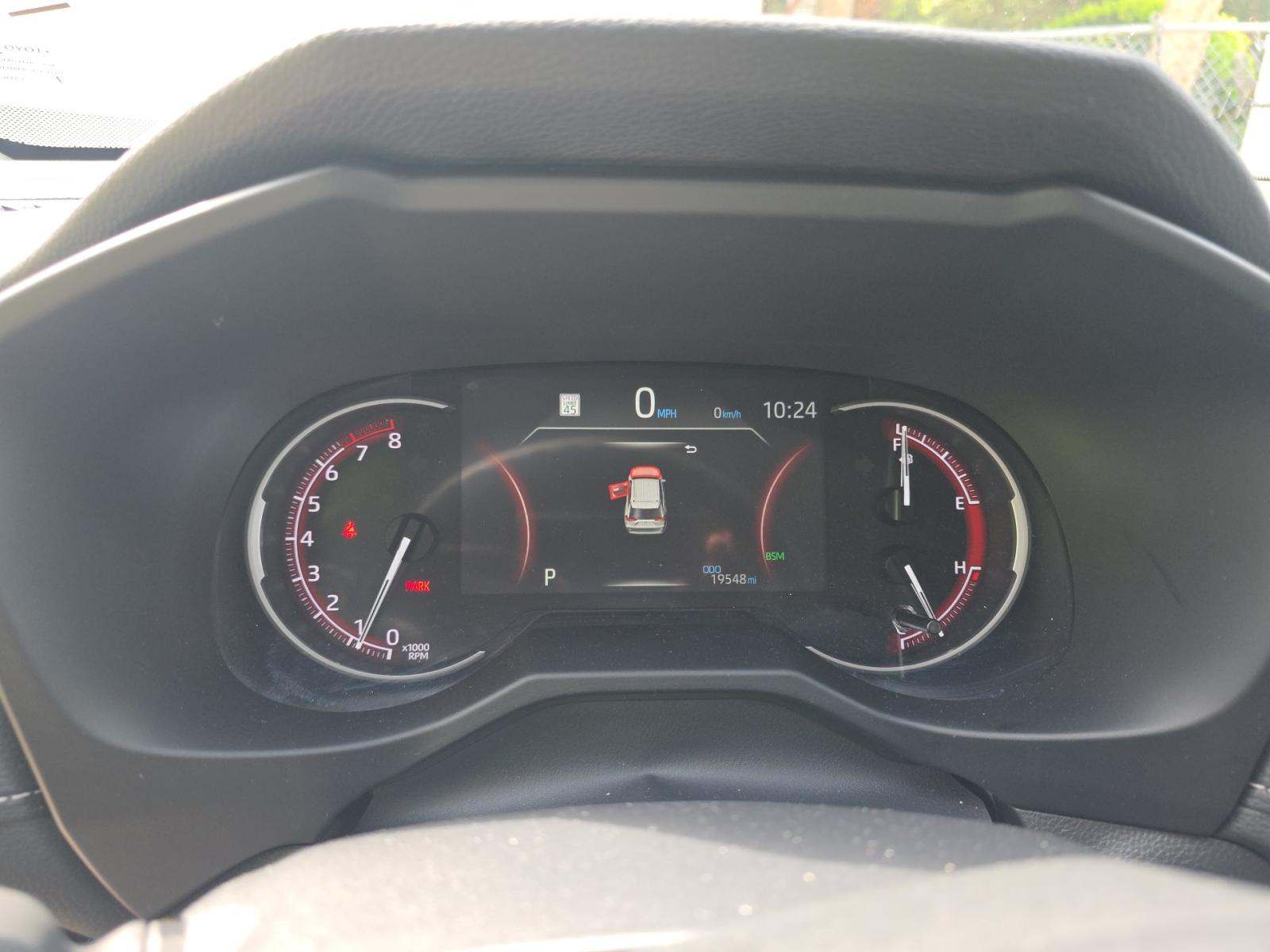 2025 Toyota RAV4 XLE FWD