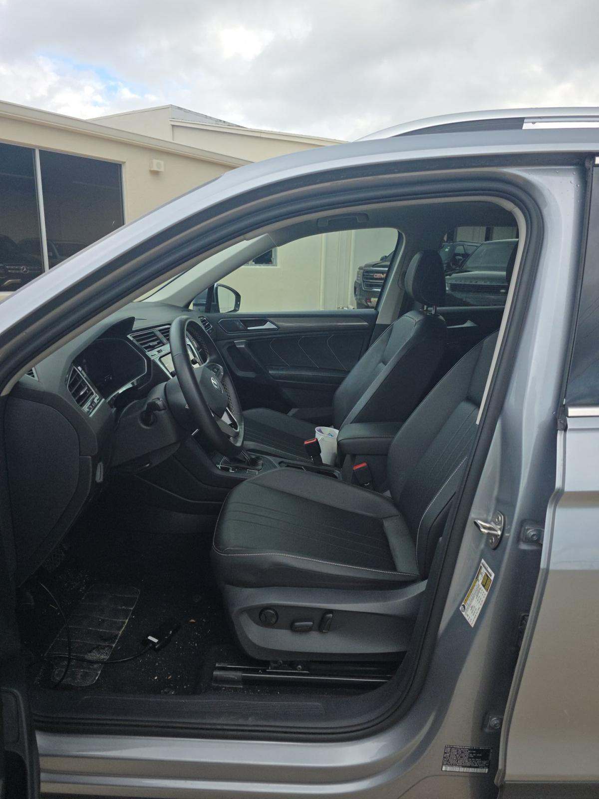 2024 Volkswagen Tiguan 2.0T SE FWD