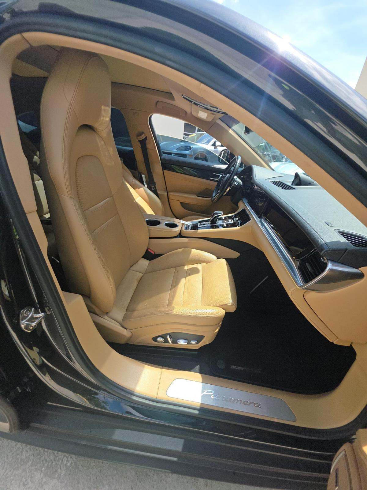 2020 Porsche Panamera Base RWD