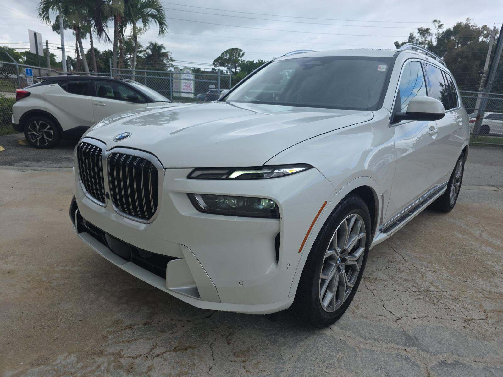 2026 BMW X7 xDrive40i AWD