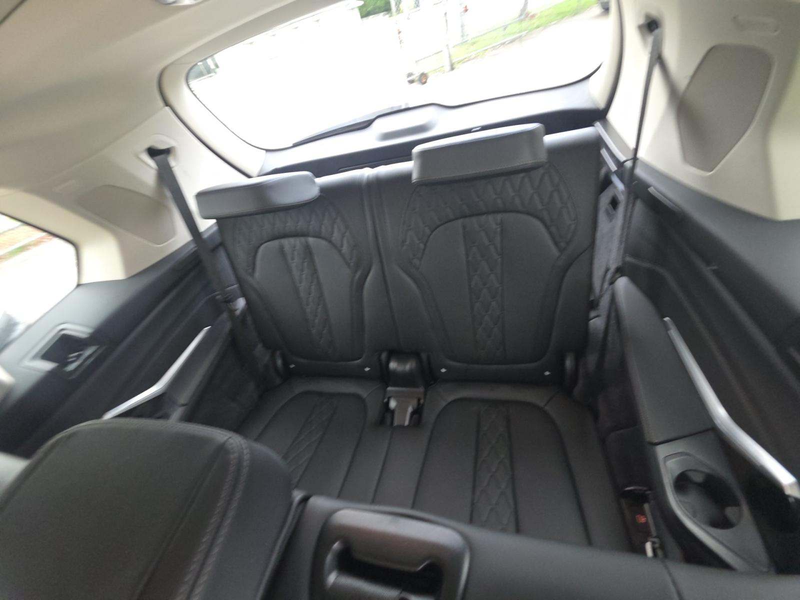 2026 BMW X7 xDrive40i AWD