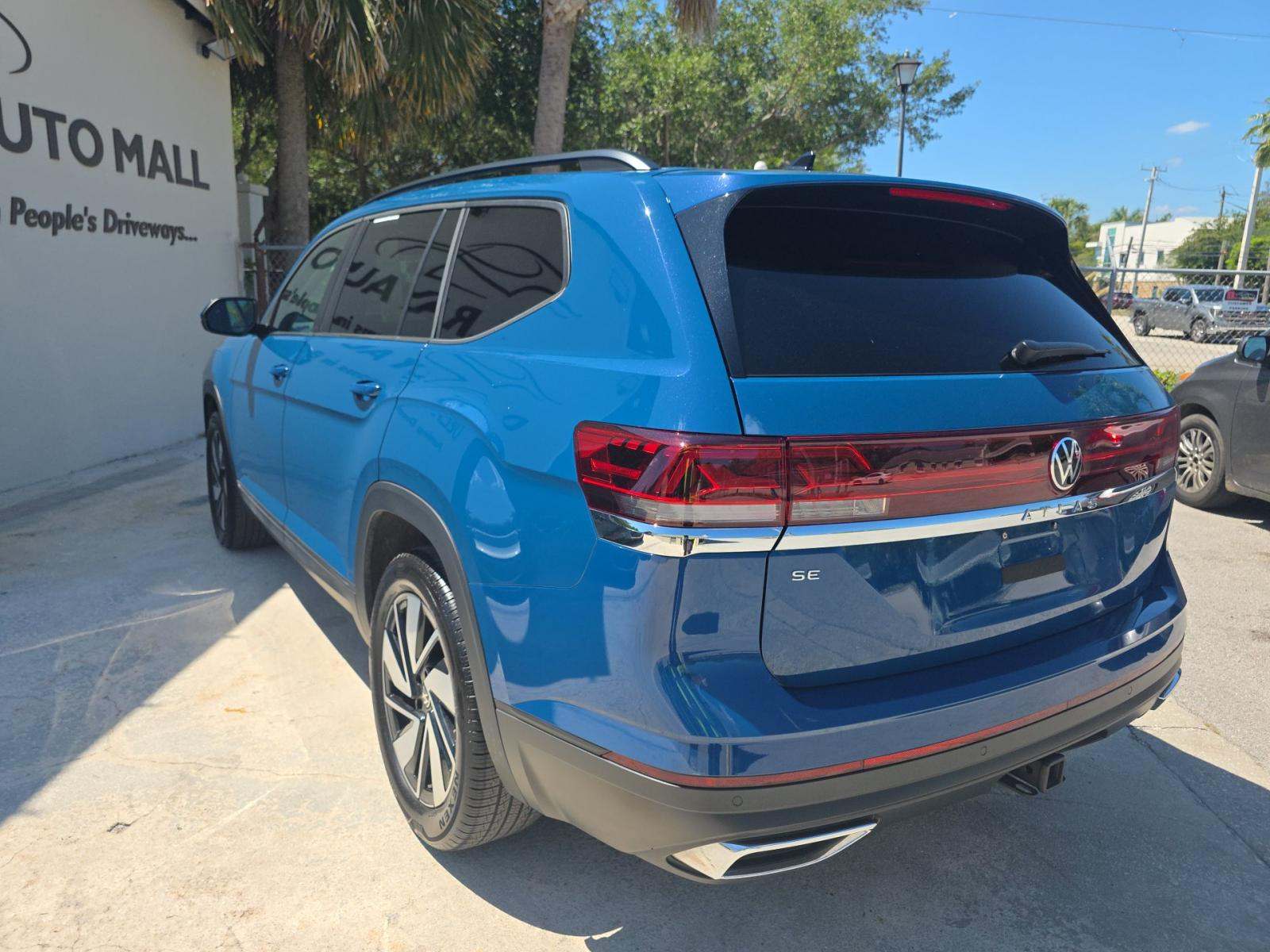 2026 Volkswagen Atlas 2.0T SE FWD