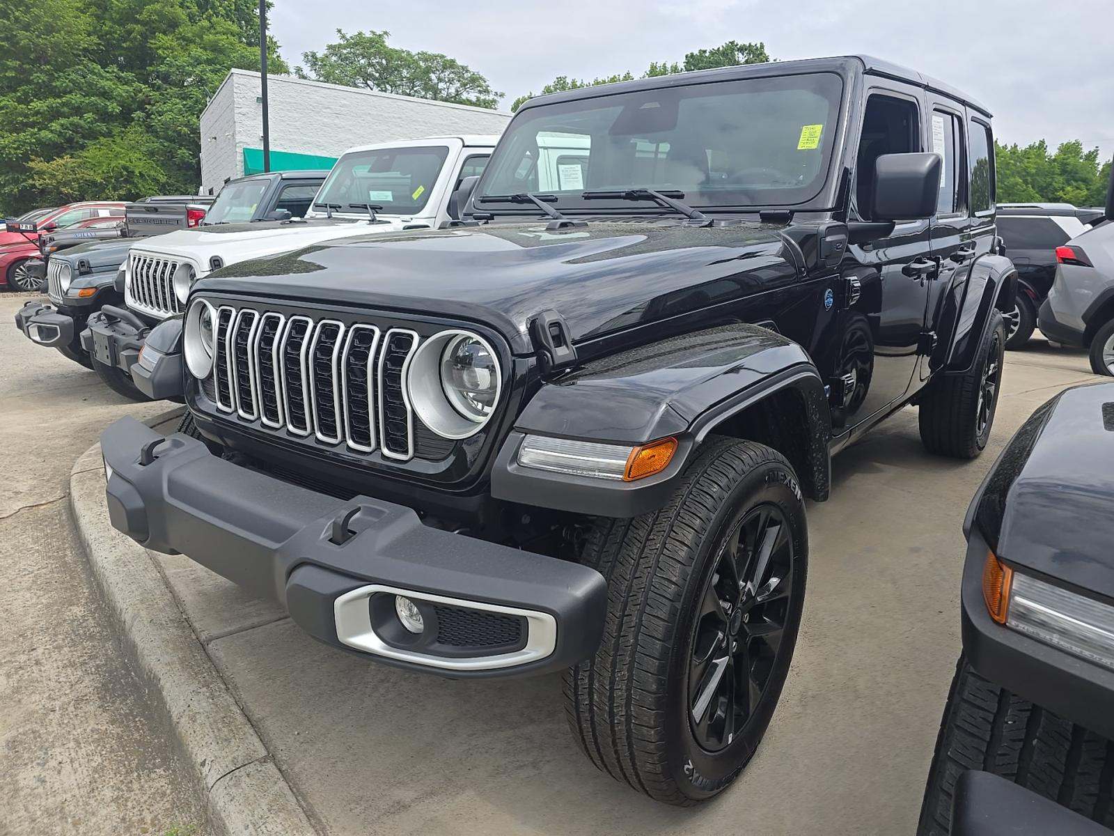 2025 Jeep Wrangler 4xe Sahara AWD