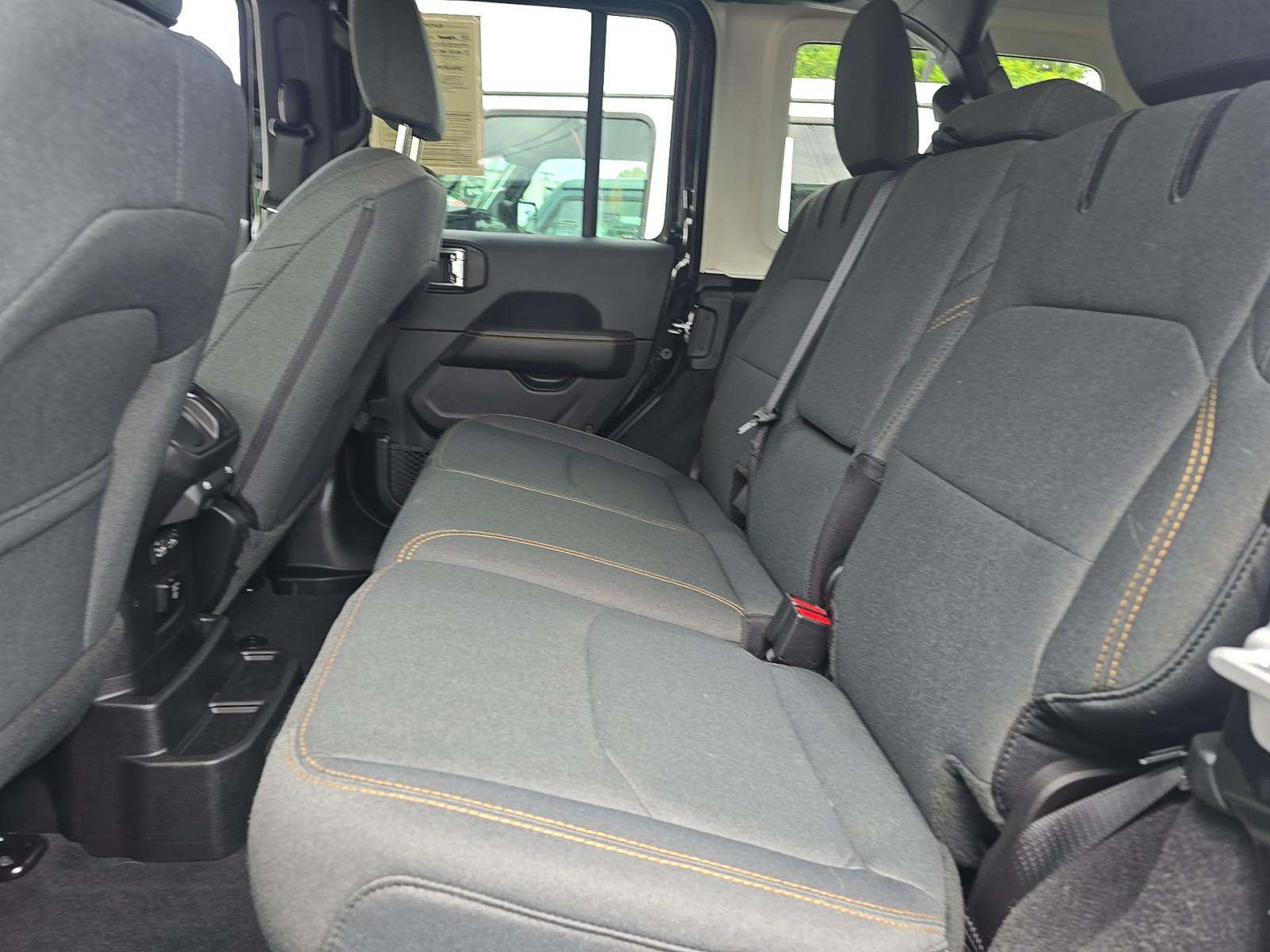 2025 Jeep Wrangler 4xe Sahara AWD
