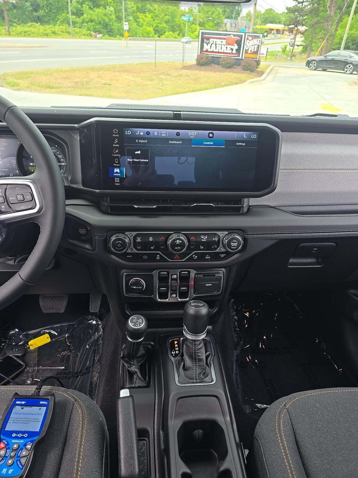 2025 Jeep Wrangler 4xe Sahara AWD