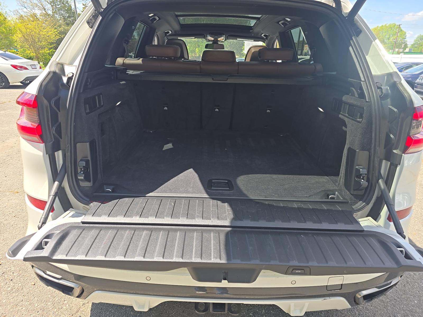 2020 BMW X5 M50i AWD