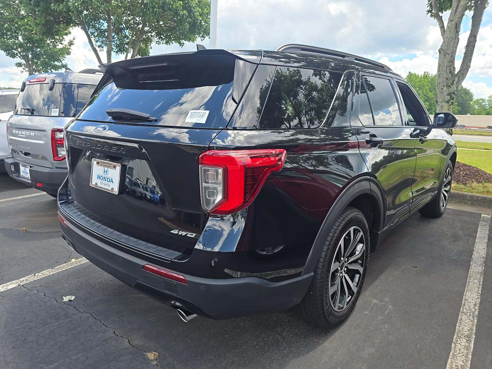 2023 Ford Explorer ST-Line AWD