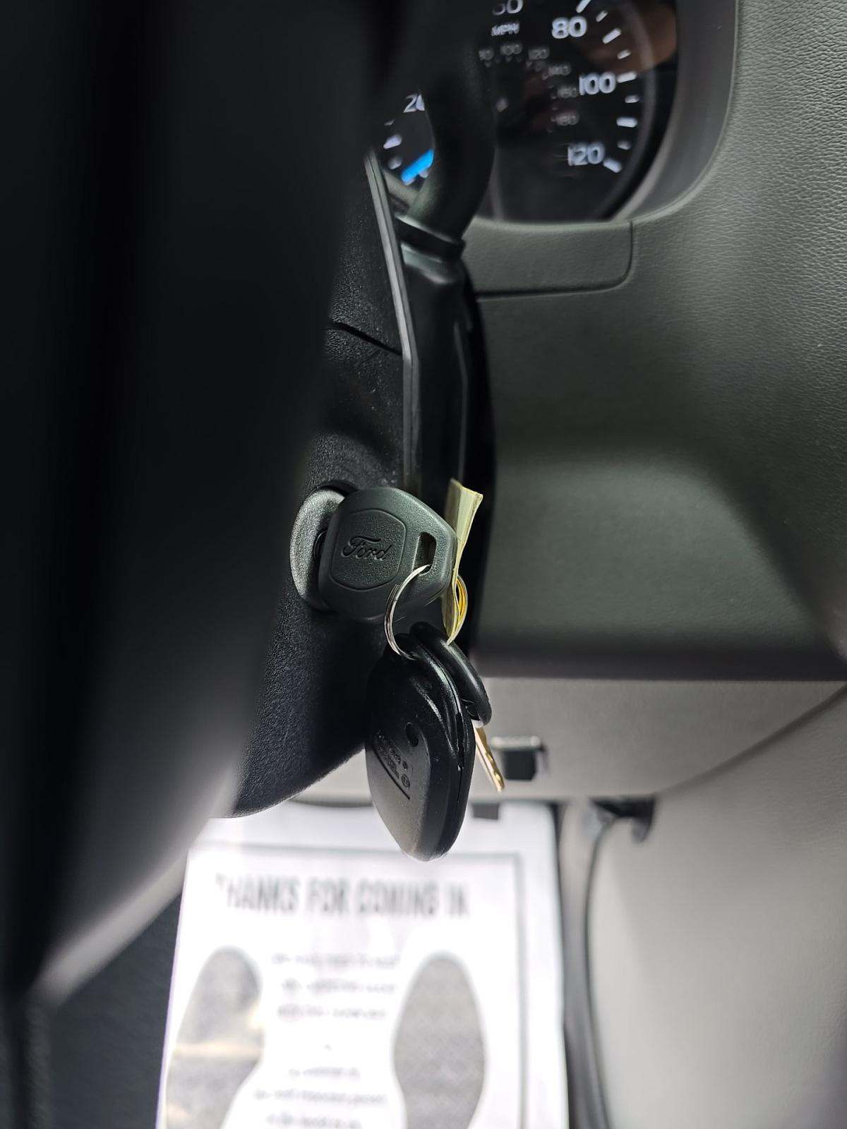 FORD E-350 - 8