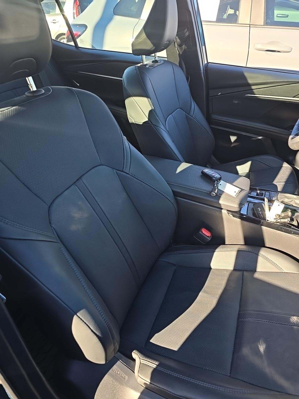 2025 Toyota Camry XSE FWD