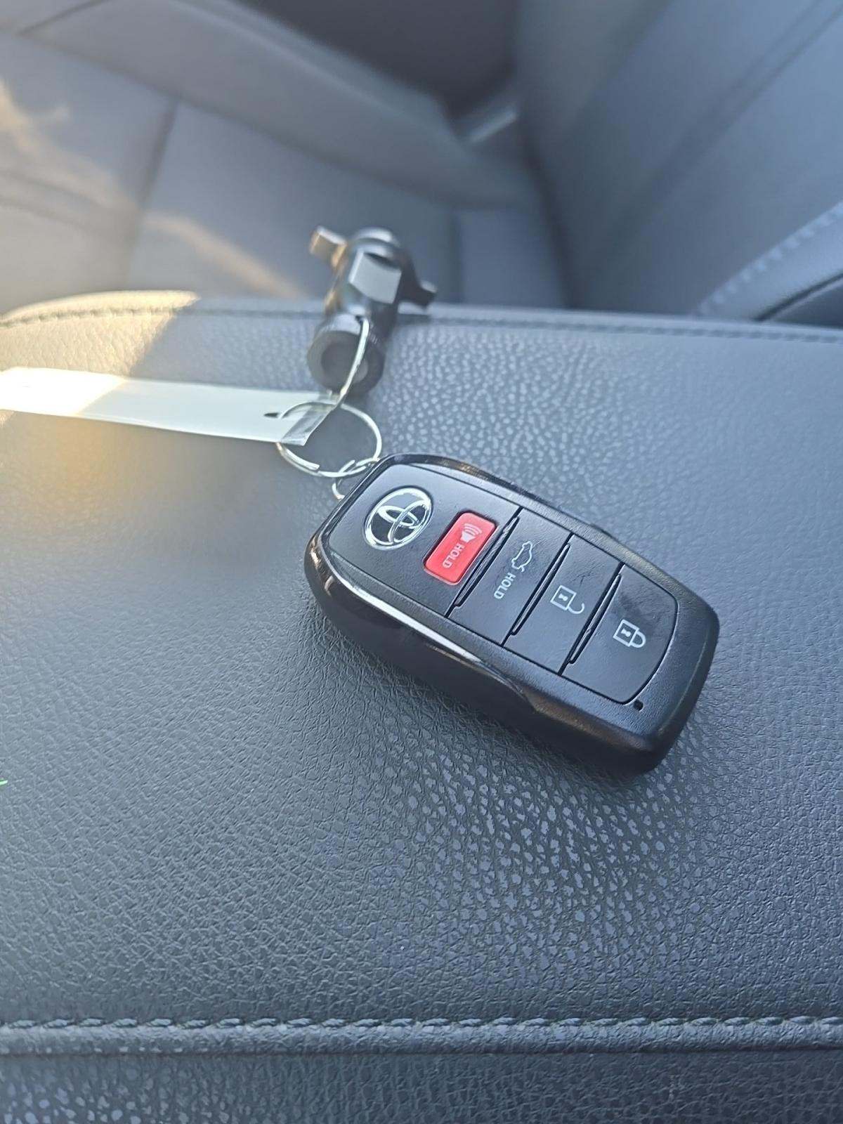 2025 Toyota Camry XSE FWD