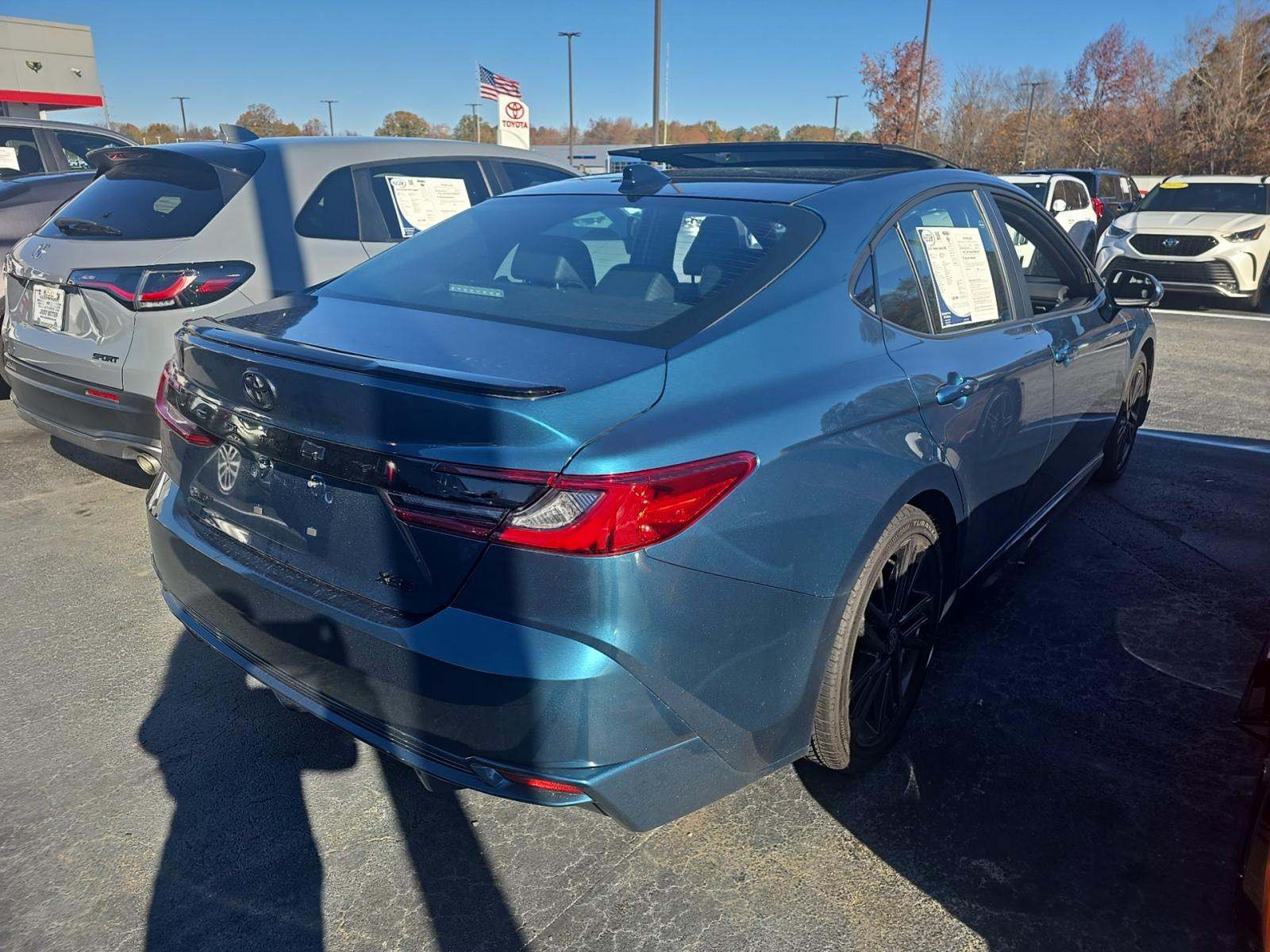 2025 Toyota Camry XSE FWD