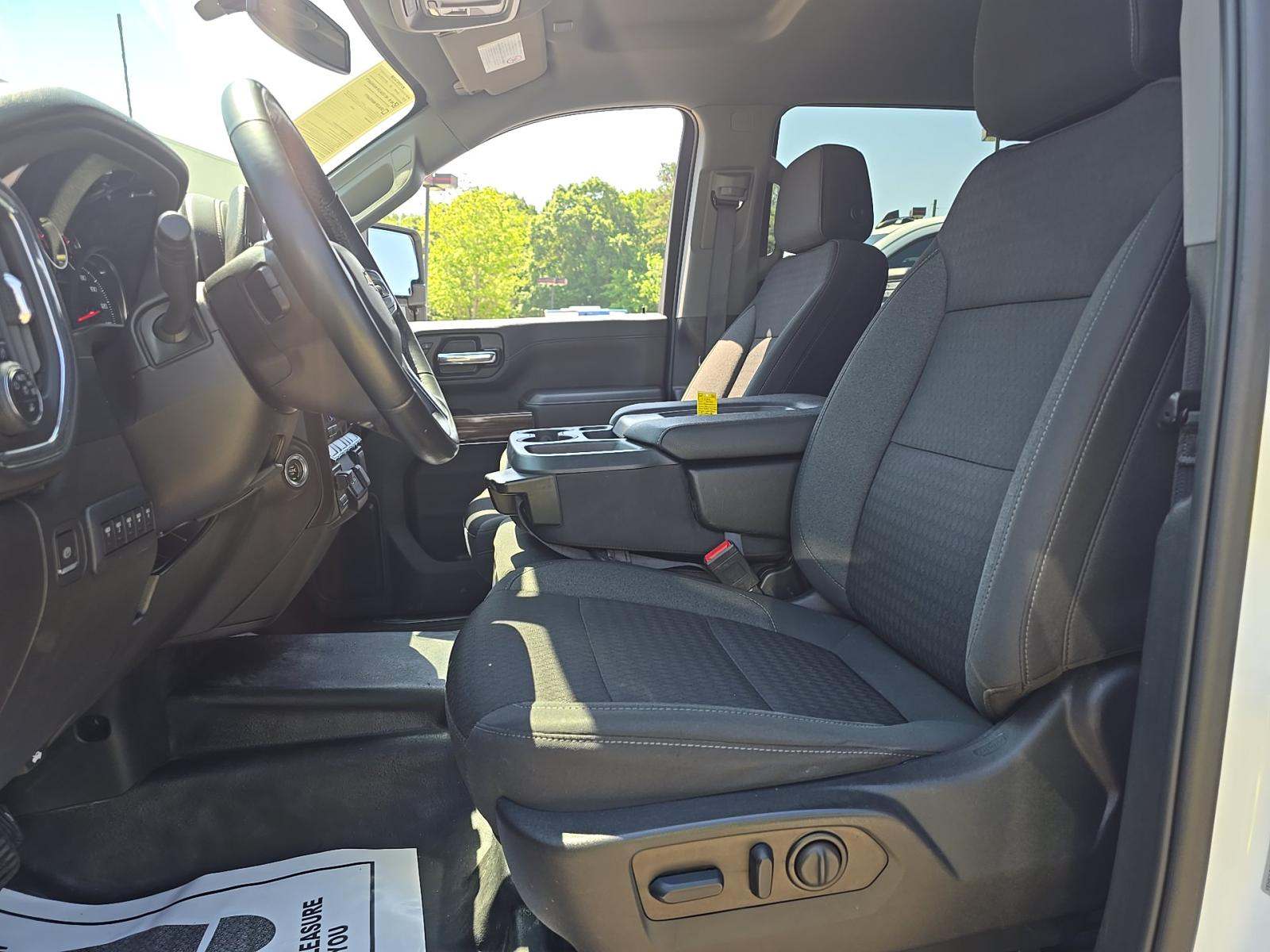 2023 Chevrolet Silverado 3500HD LT AWD