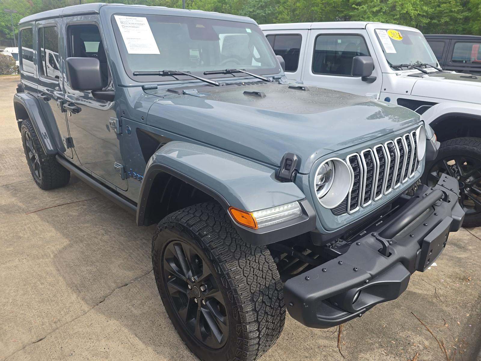 JEEP 4XE BACKCOUNTRY - 4