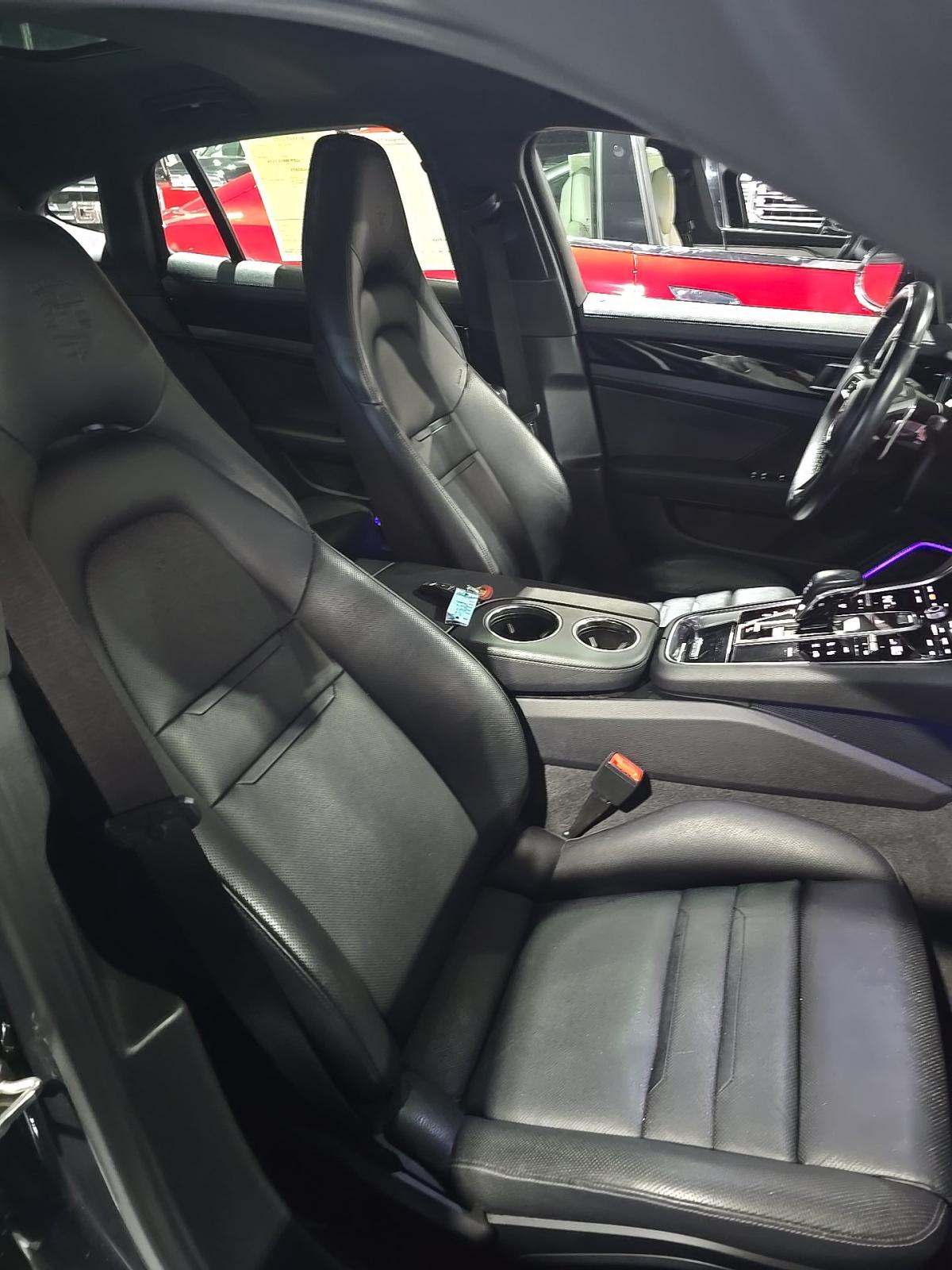 2022 Porsche Panamera Base RWD