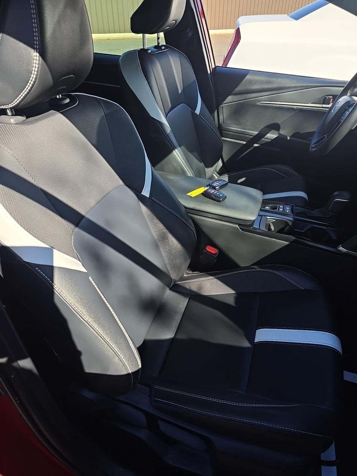 2025 Toyota Camry SE FWD