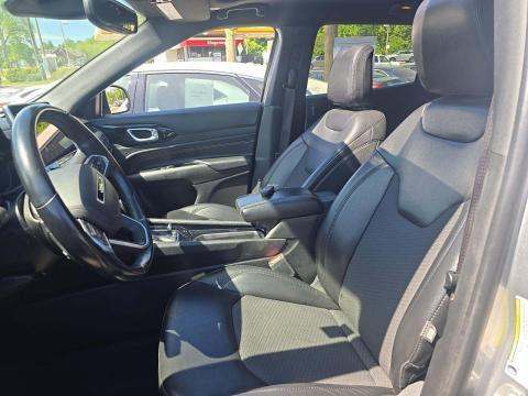 JEEP LATITUDE ALTITUDE EDITION - 6