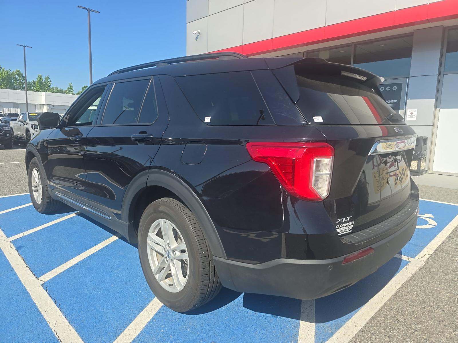 FORD EXPLORER - 2