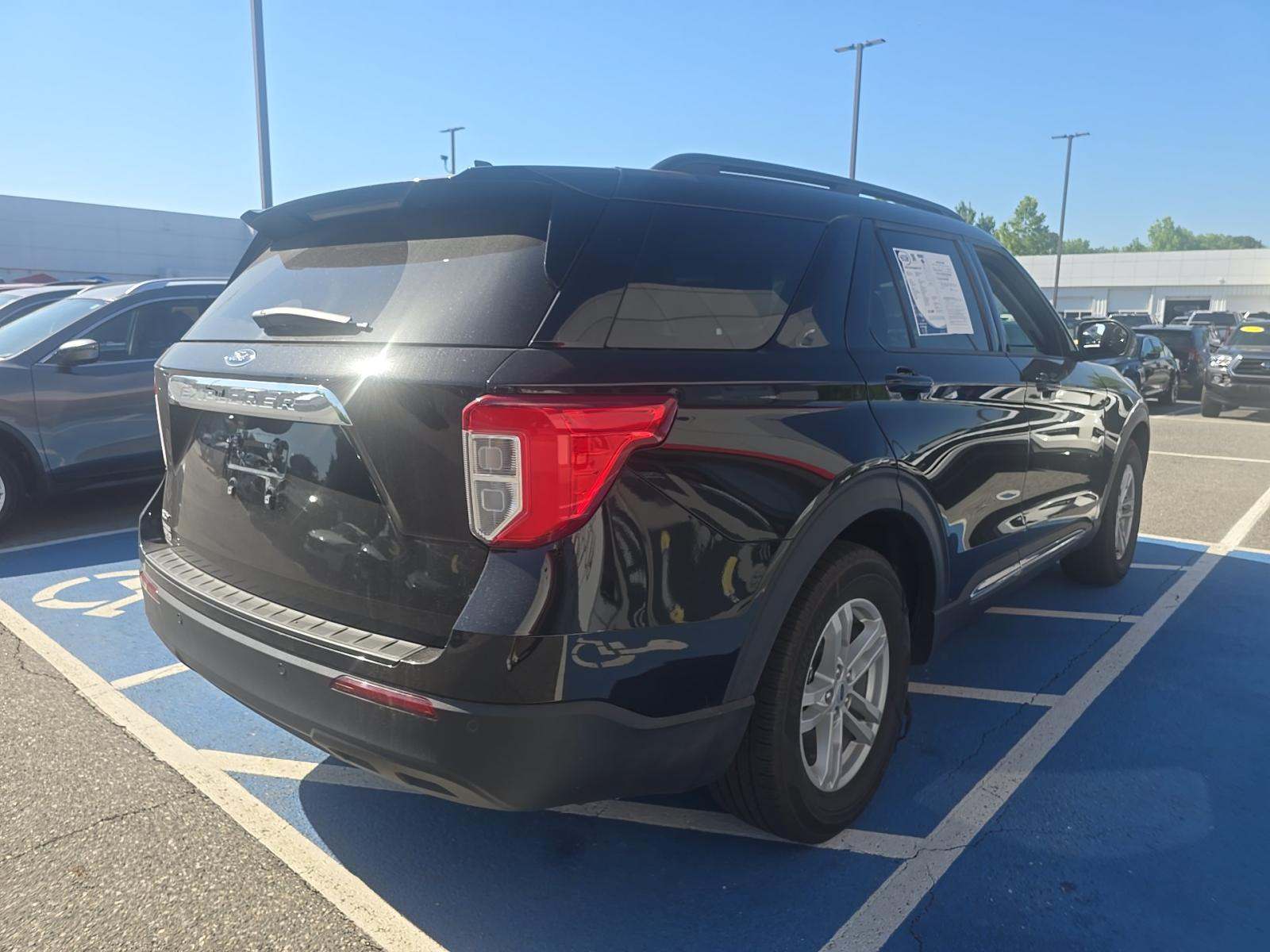 FORD EXPLORER - 3