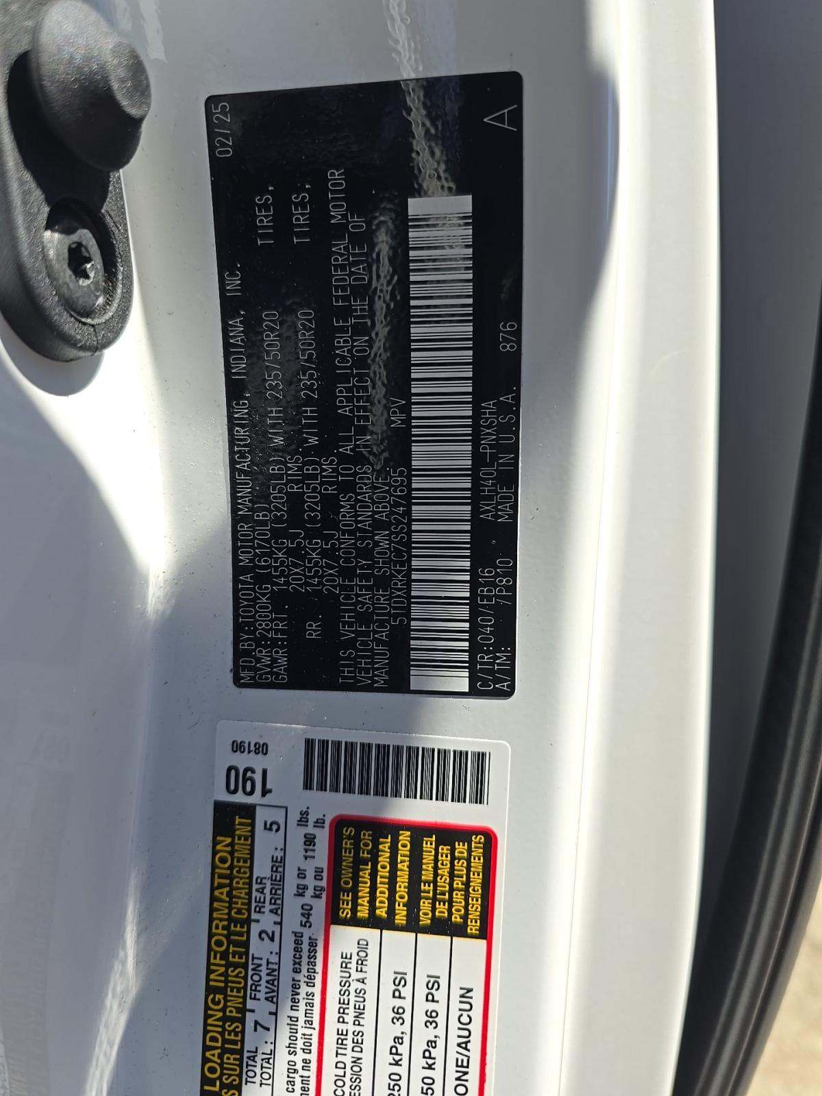 2025 Toyota Sienna XSE FWD