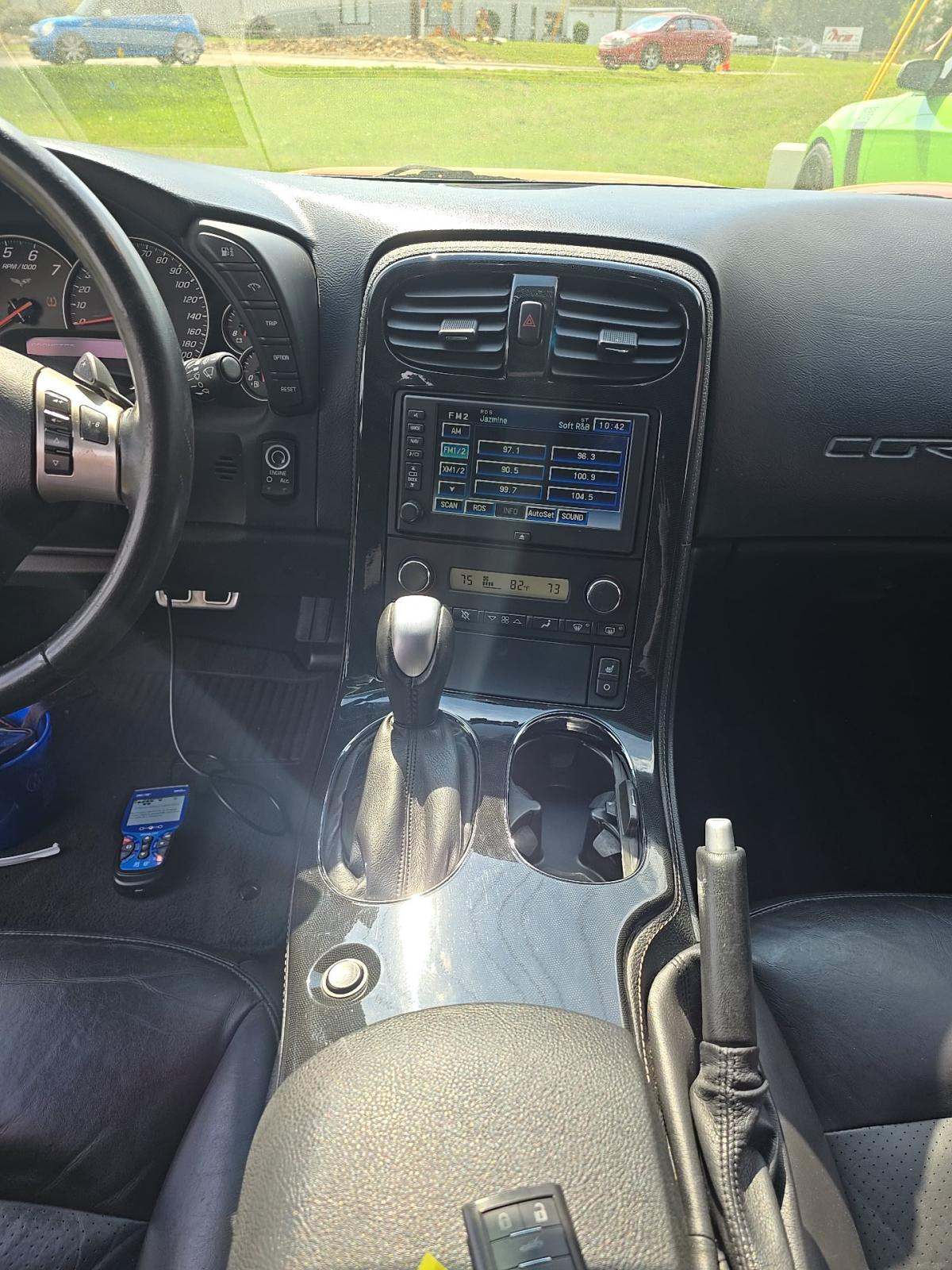 CHEVROLET CORVETTE - 10