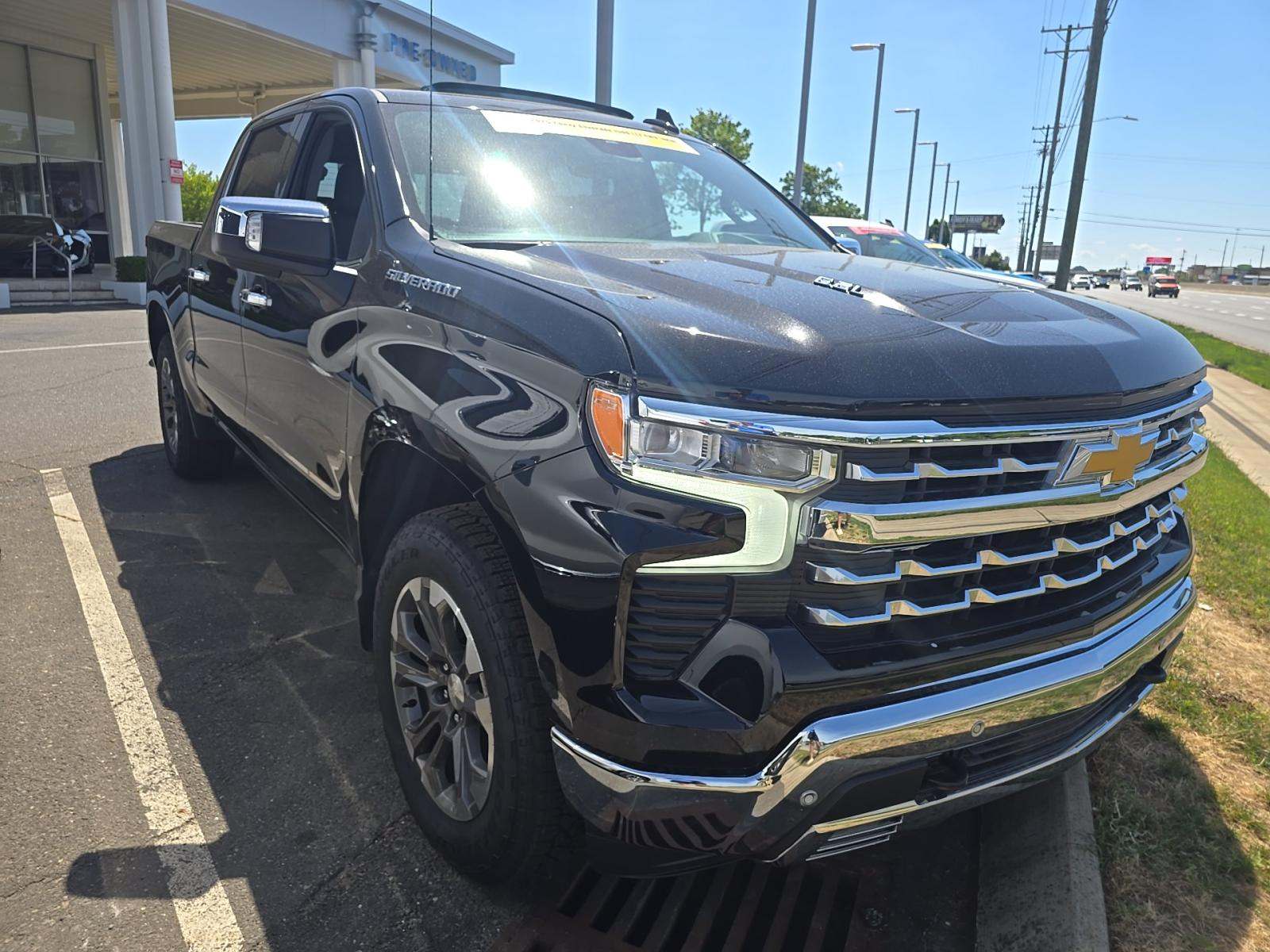 2025 Chevrolet Silverado 1500 LTZ AWD