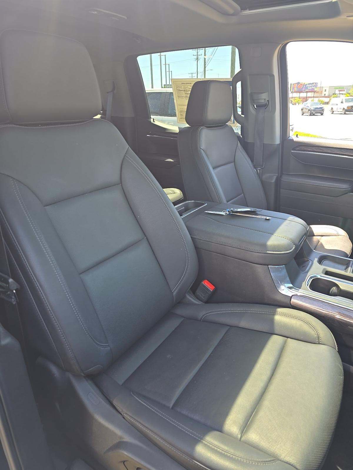 2025 Chevrolet Silverado 1500 LTZ AWD