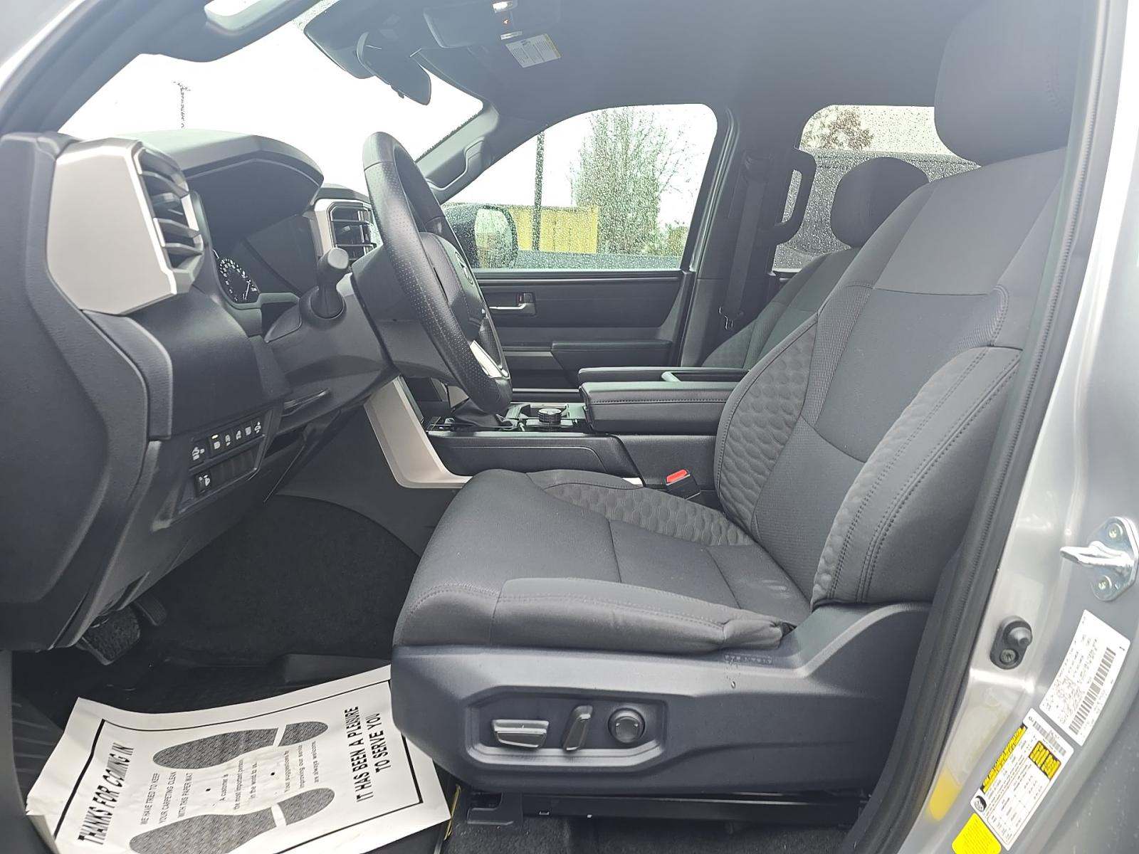 2025 Toyota Tundra SR5 RWD