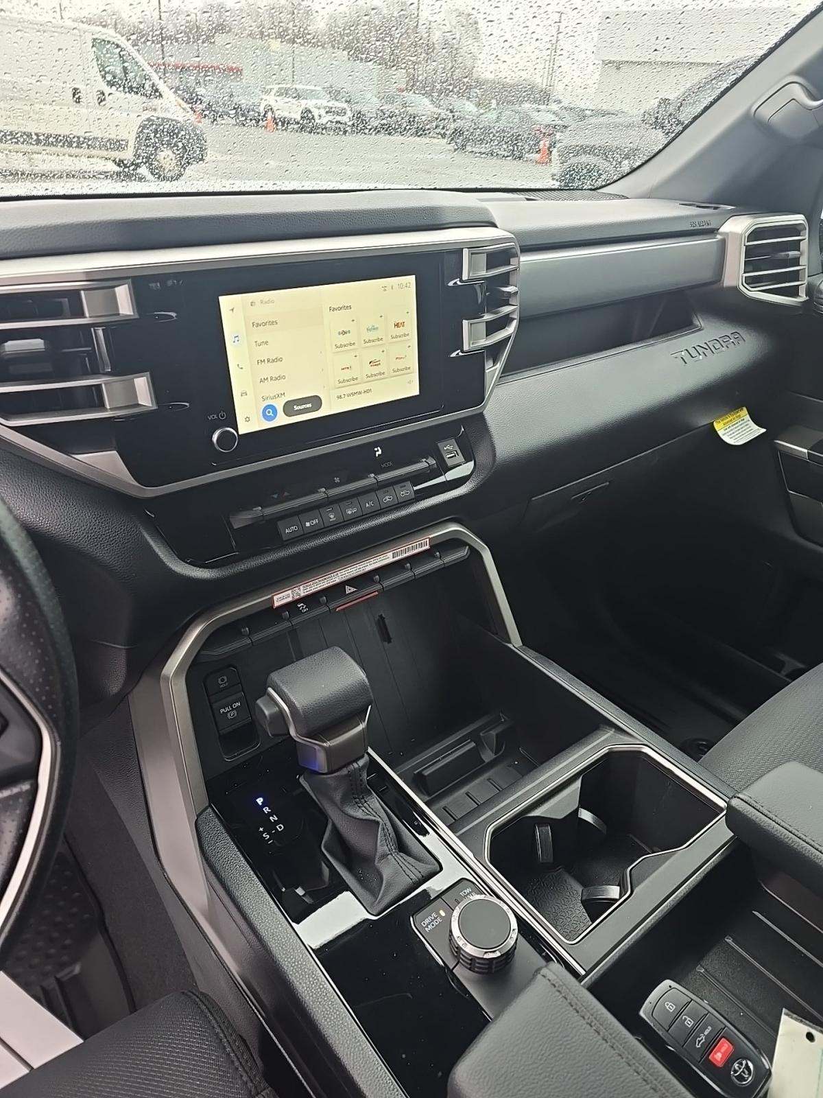 2025 Toyota Tundra SR5 RWD