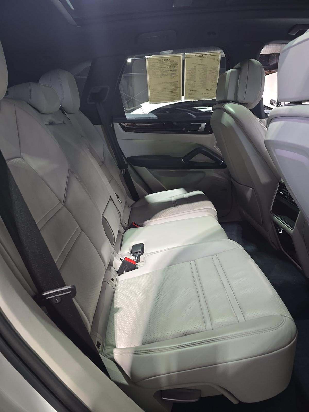 2019 Porsche Cayenne Base AWD