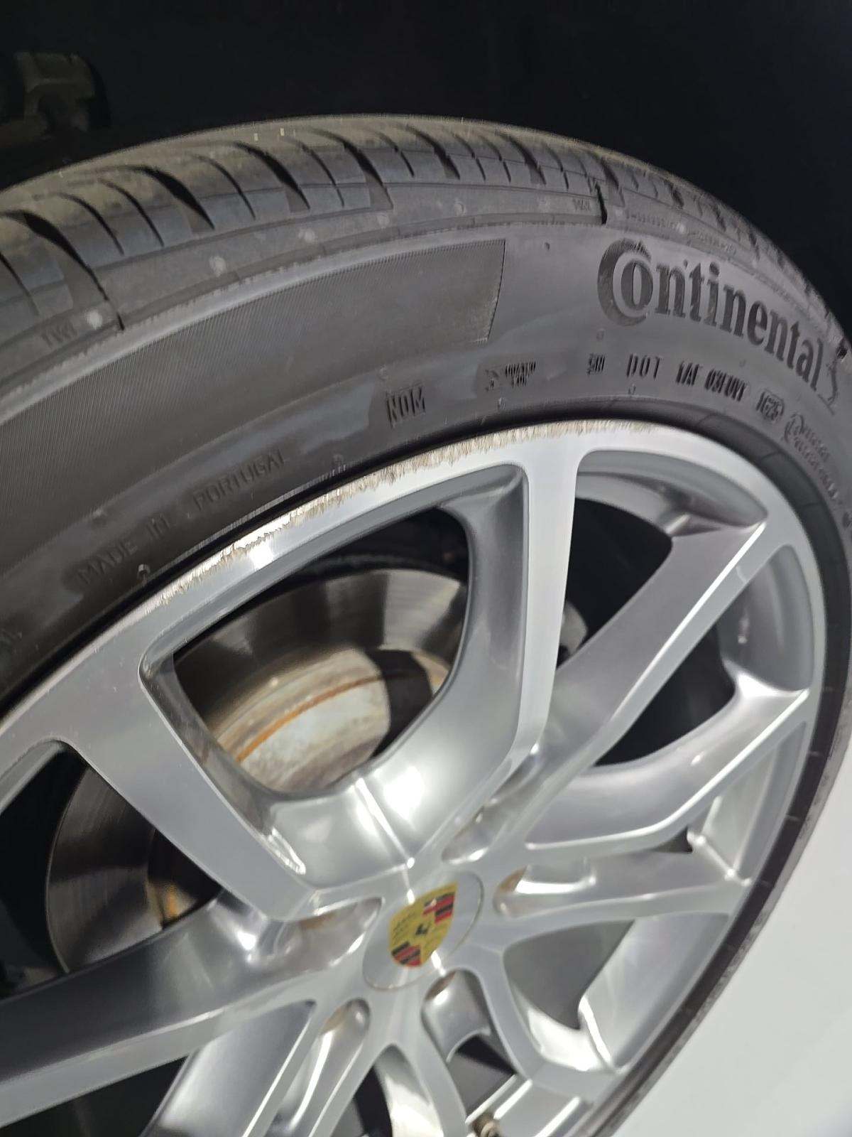 2019 Porsche Cayenne Base AWD