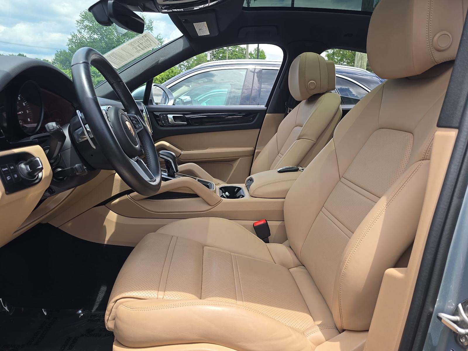 PORSCHE CAYENNE - 6