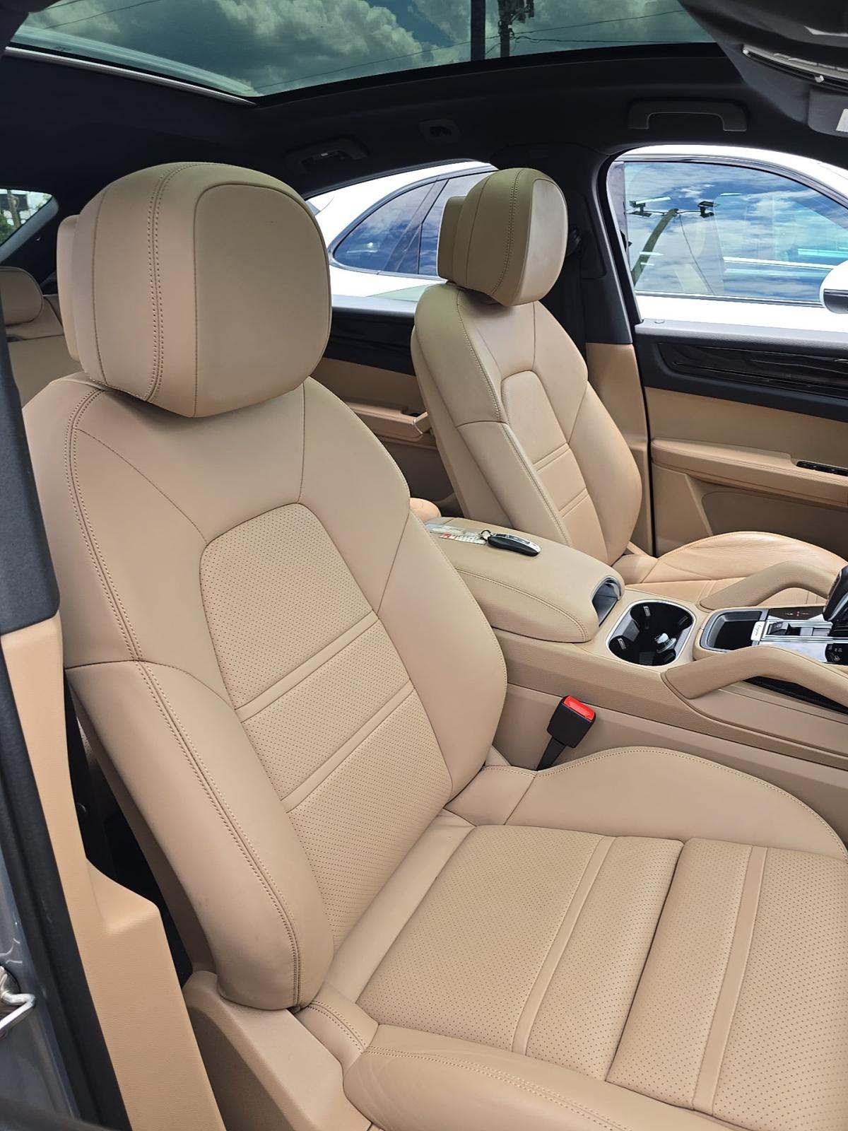 2022 Porsche Cayenne Base AWD